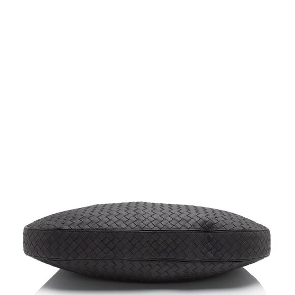 Bottega Veneta Intrecciato Nappa City Large Hobo。 like new condition. - Picture 4 of 15